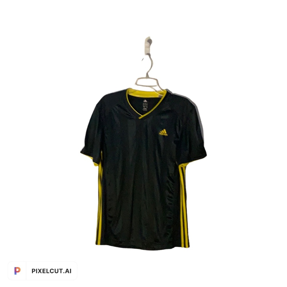 Men’s Adidas Climalite workout shirt.